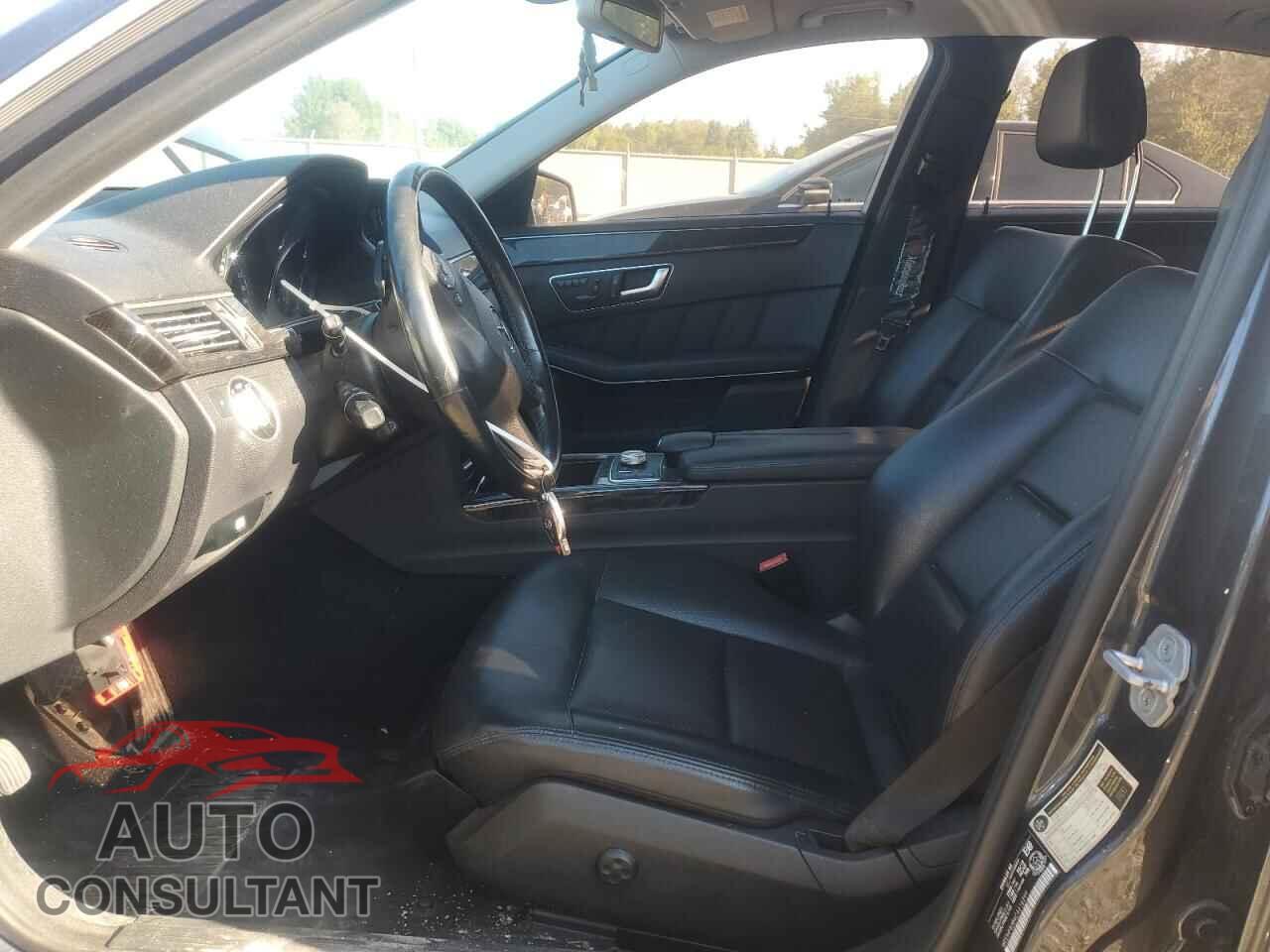 MERCEDES-BENZ E-CLASS 2012 - WDDHF82B4CA616299