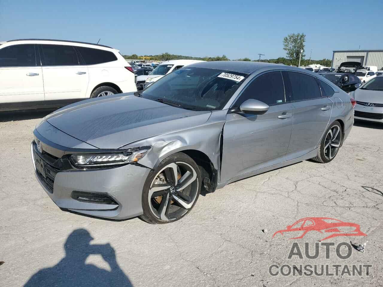 HONDA ACCORD 2019 - 1HGCV1F32KA003034