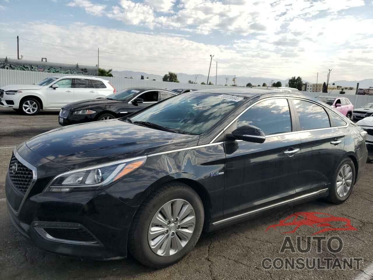 HYUNDAI SONATA 2017 - KMHE24L37HA063224