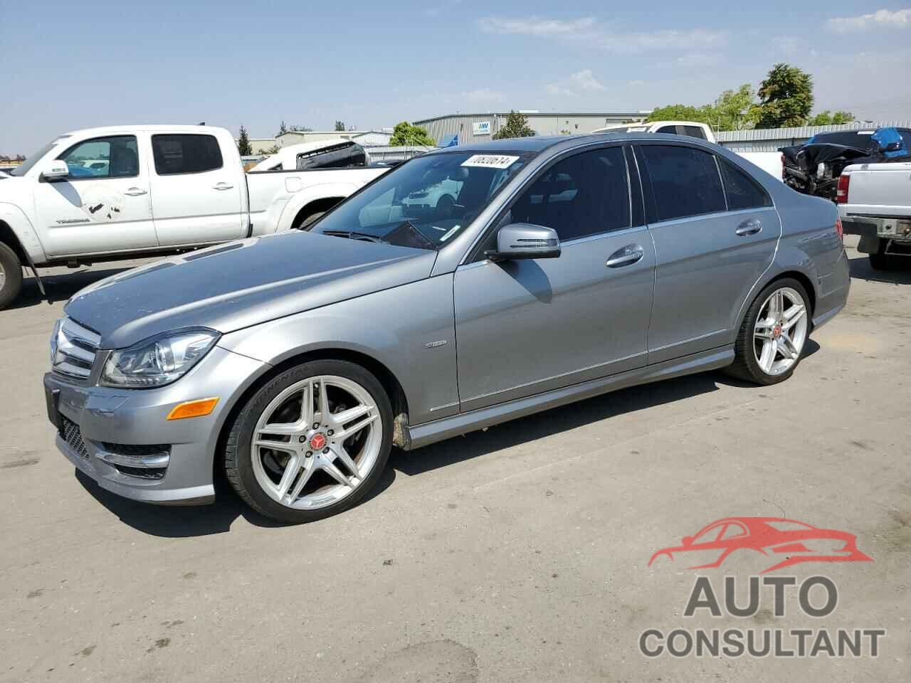 MERCEDES-BENZ C-CLASS 2012 - WDDGF4HB8CA614650