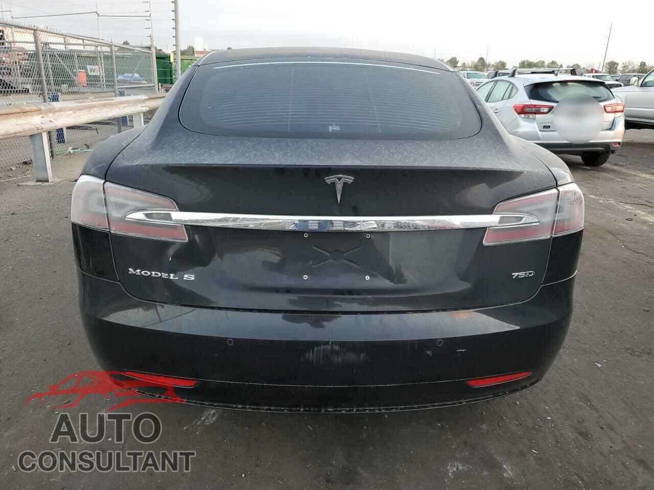 TESLA MODEL S 2018 - 5YJSA1E28JF247310