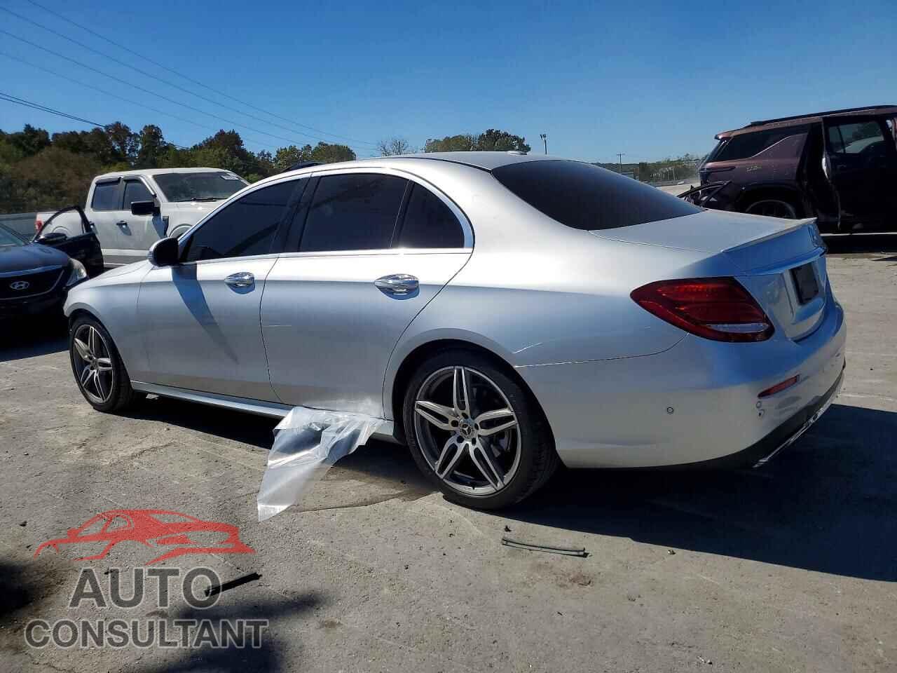MERCEDES-BENZ E-CLASS 2018 - WDDZF4JB6JA329073
