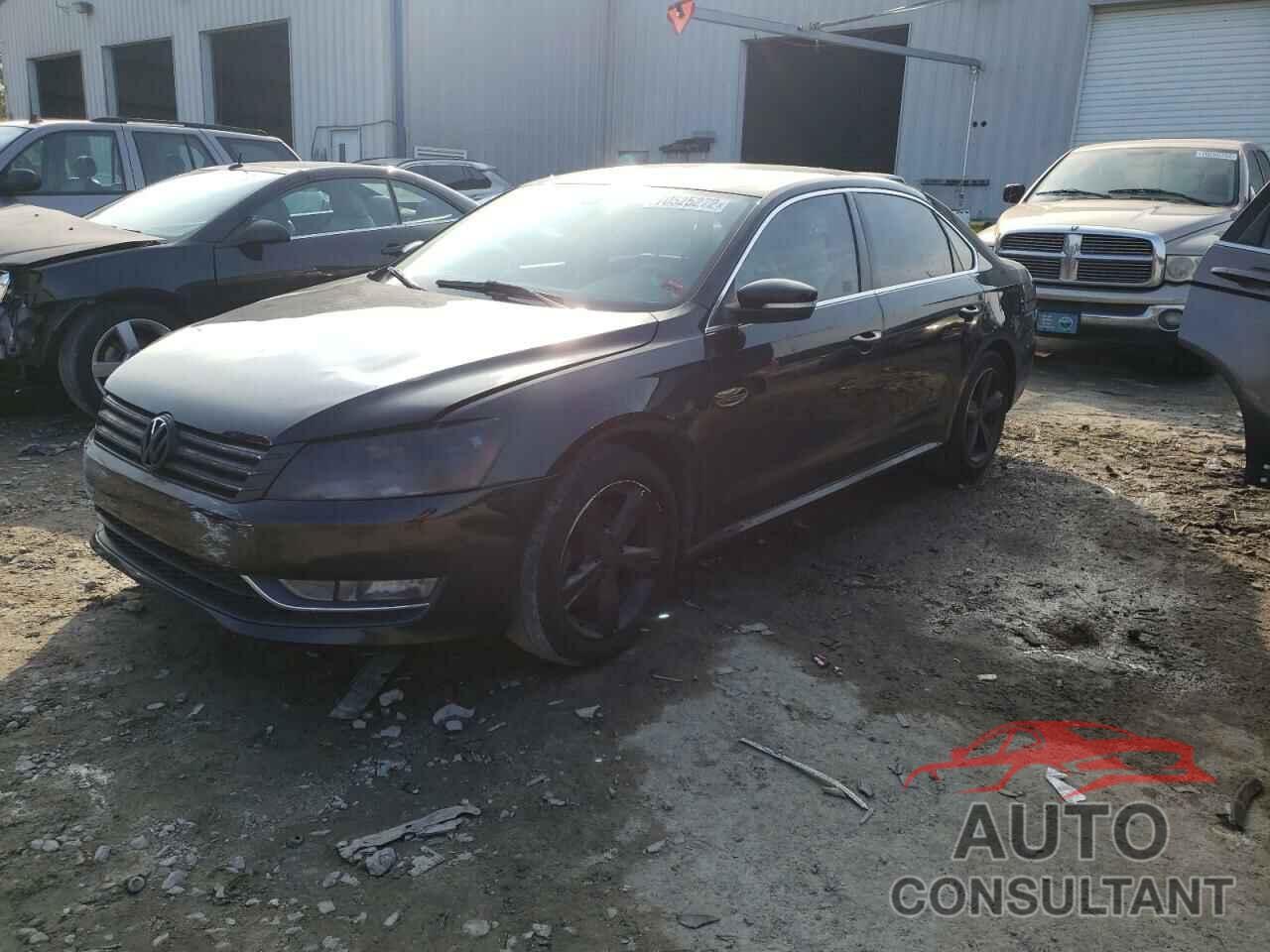 VOLKSWAGEN PASSAT 2015 - 1VWAT7A30FC092258