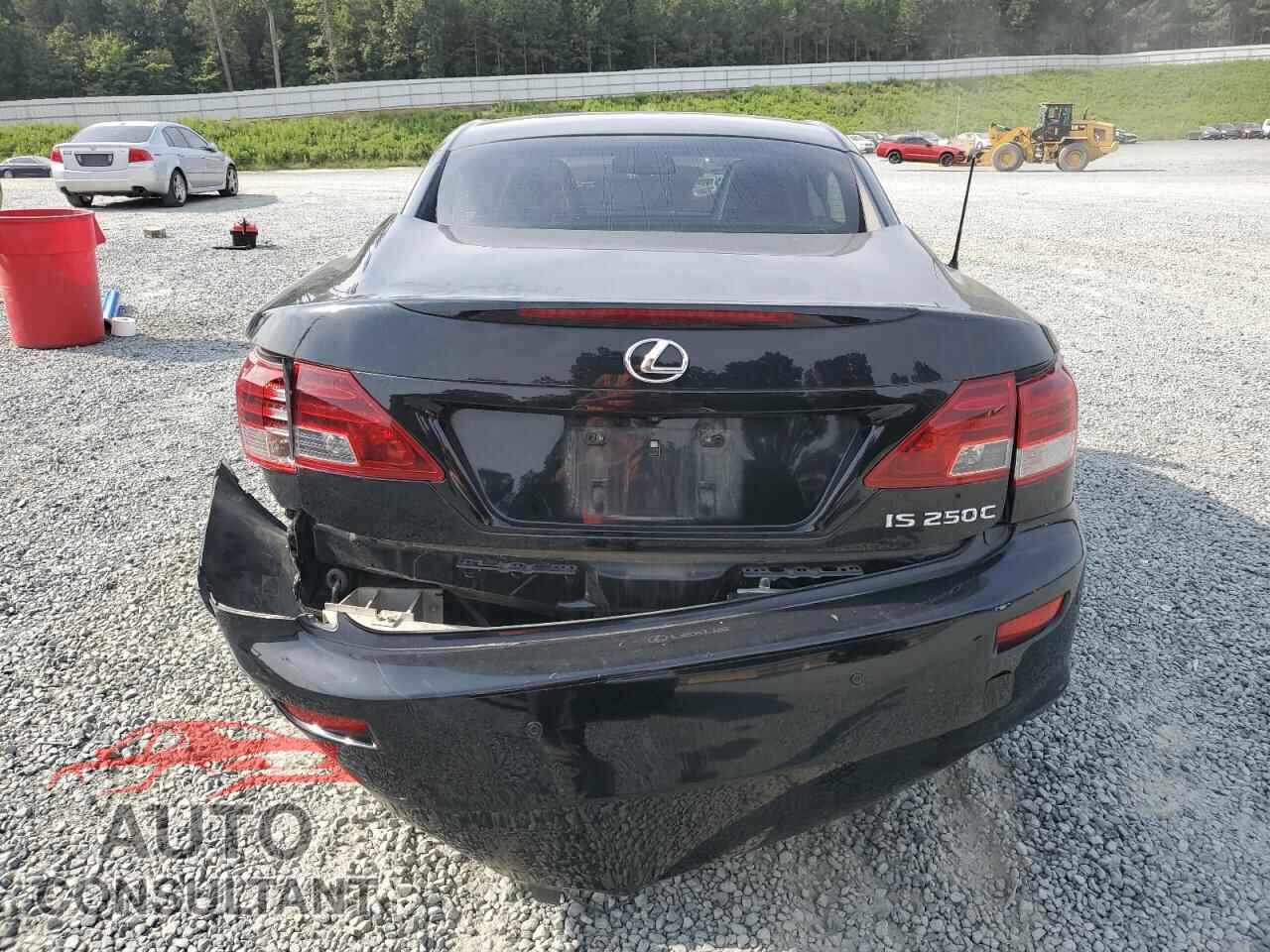 LEXUS IS 2011 - JTHFF2C20B2519444