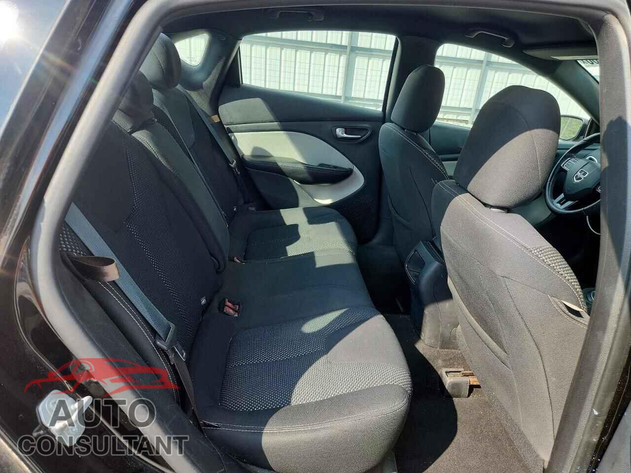 DODGE DART 2016 - 1C3CDFBB7GD570815