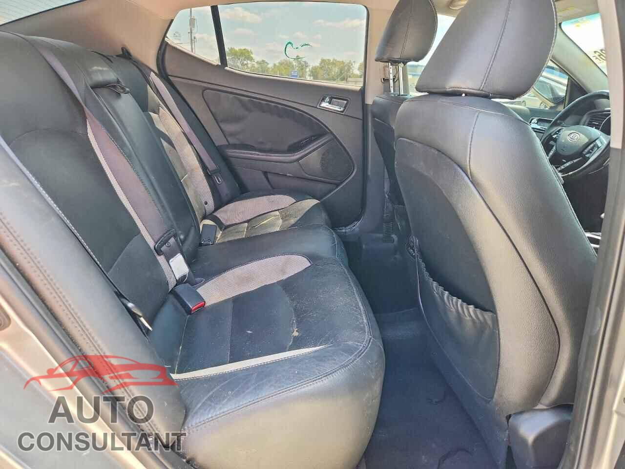 KIA OPTIMA 2012 - 5XXGR4A68CG025407