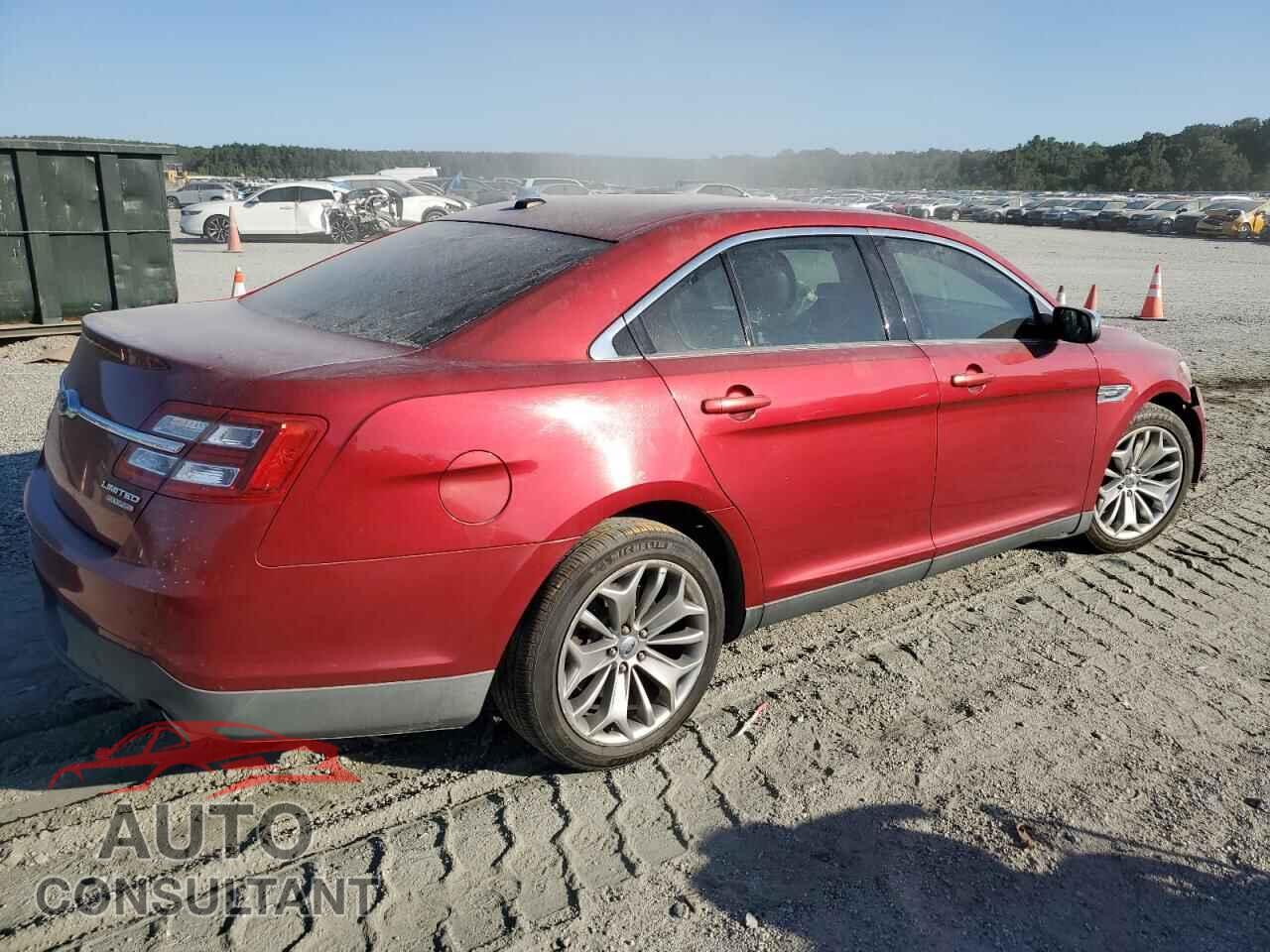 FORD TAURUS 2013 - 1FAHP2F8XDG118664