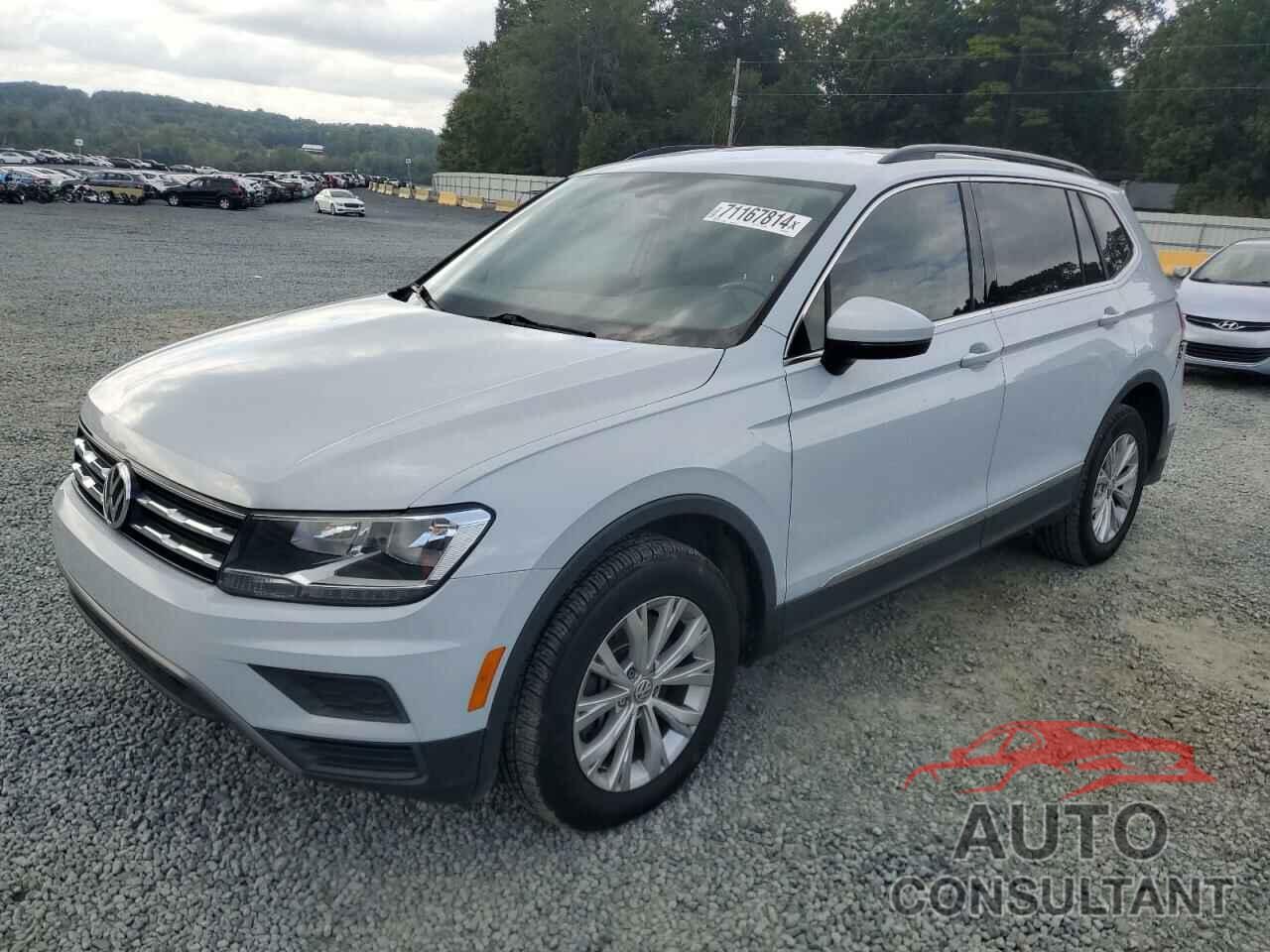 VOLKSWAGEN TIGUAN 2018 - 3VV3B7AX9JM081673