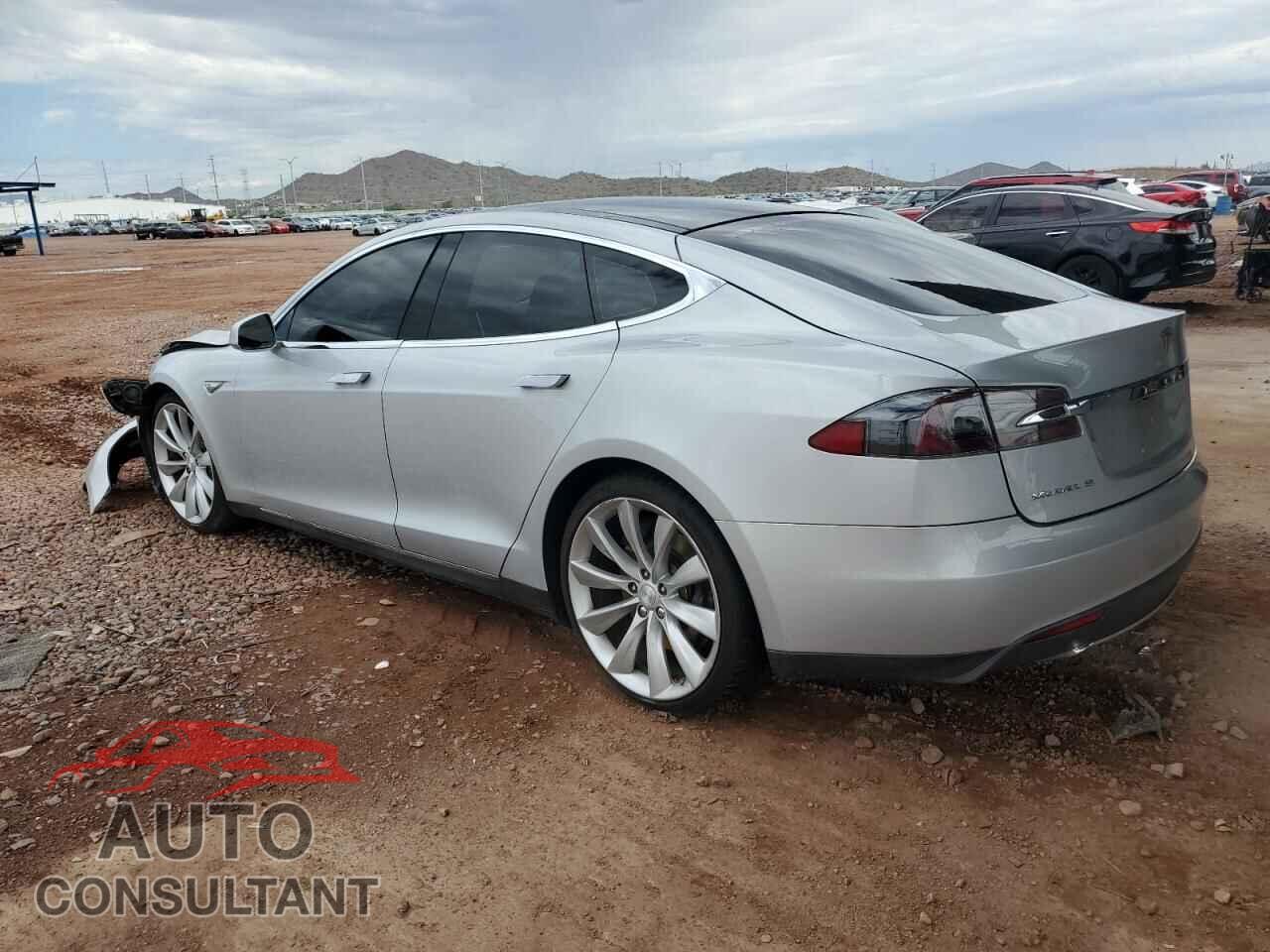 TESLA MODEL S 2012 - 5YJSA1DN8CFS00339