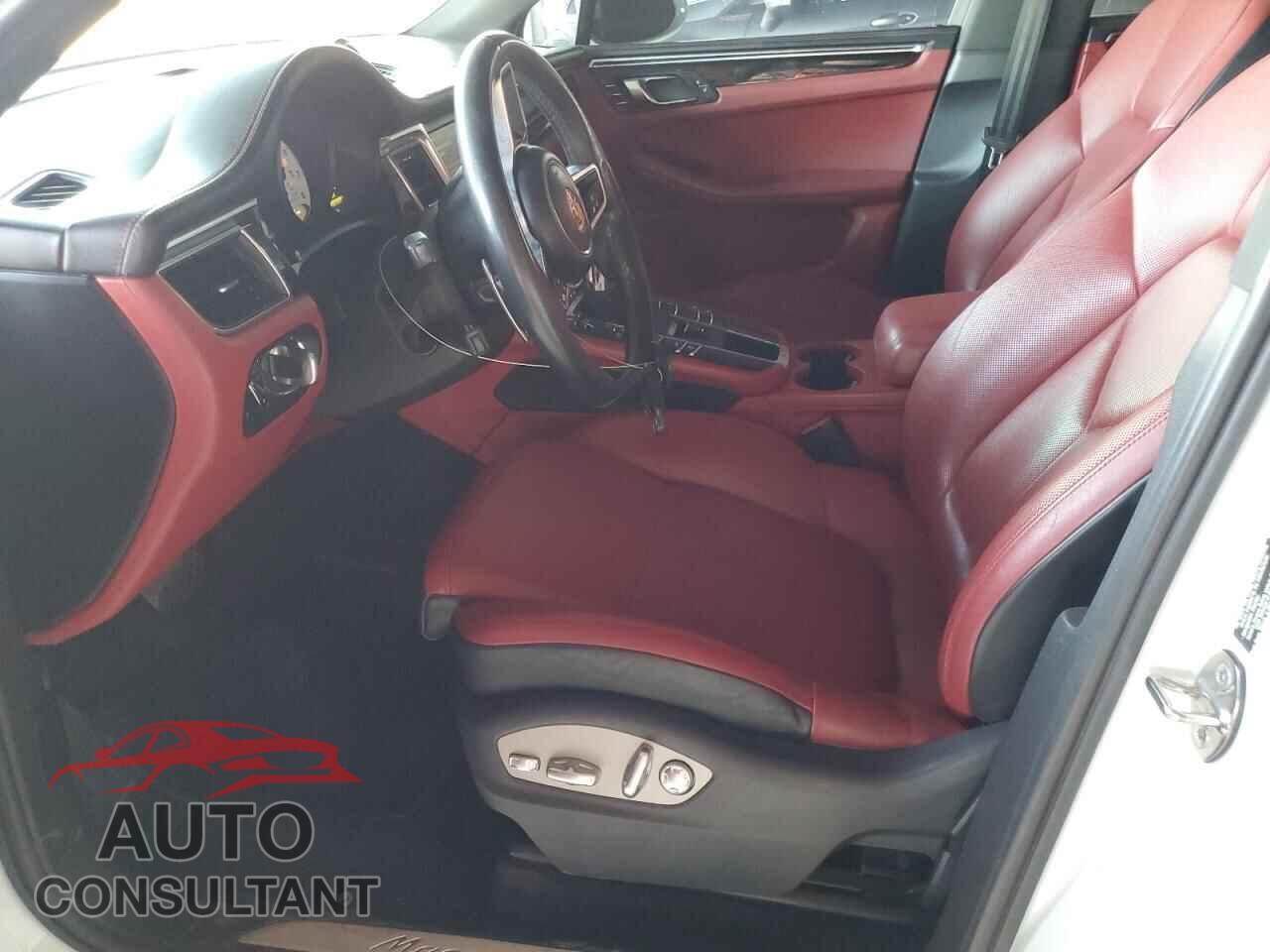 PORSCHE MACAN 2015 - WP1AB2A53FLB64370