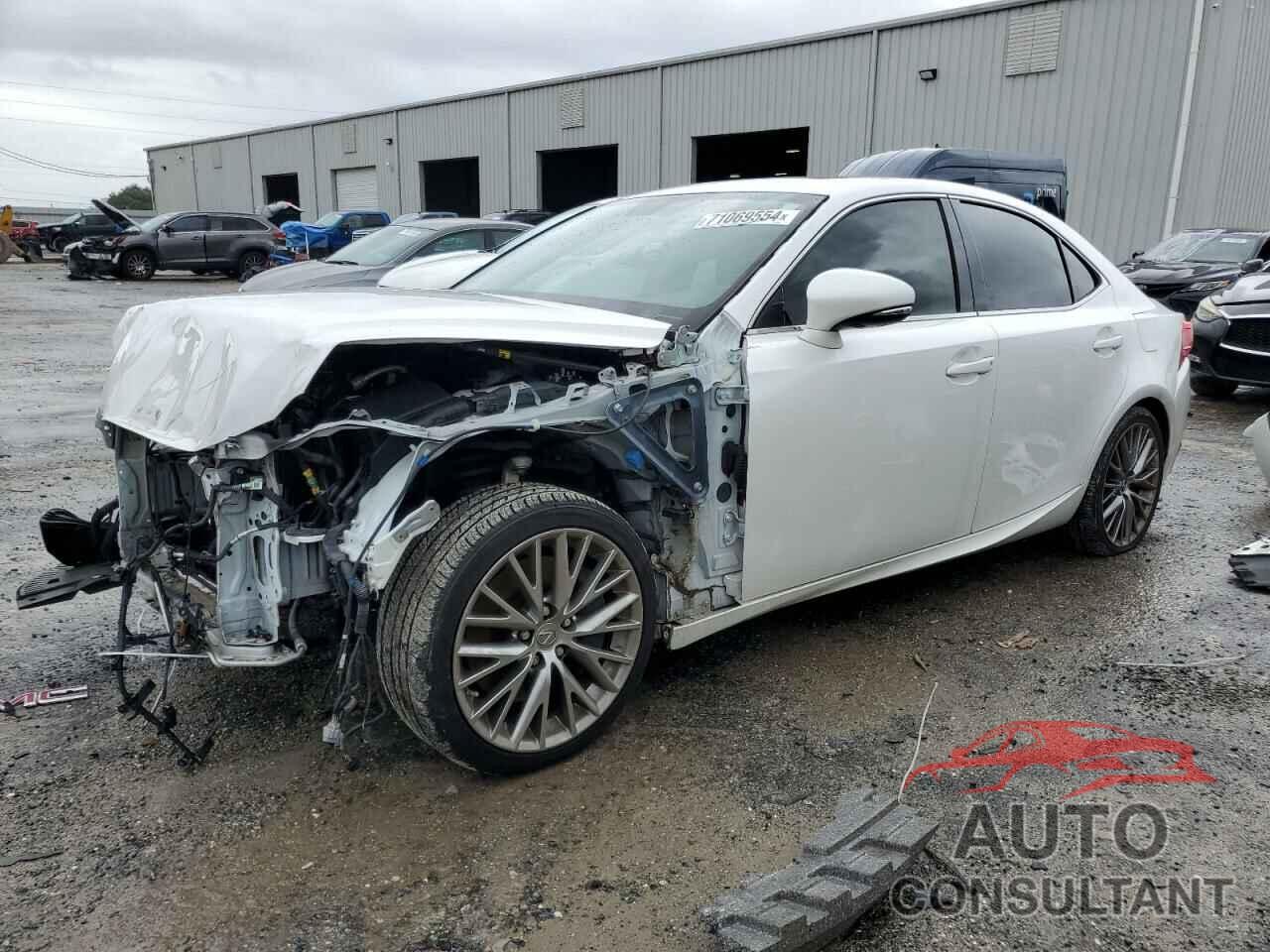 LEXUS IS 2016 - JTHBA1D26G5029330