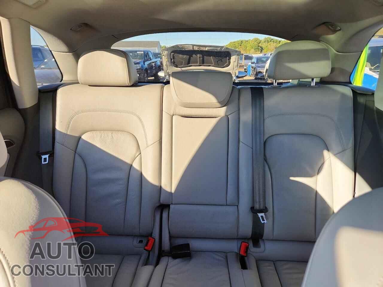 AUDI Q5 2017 - WA1L2AFP5HA009357