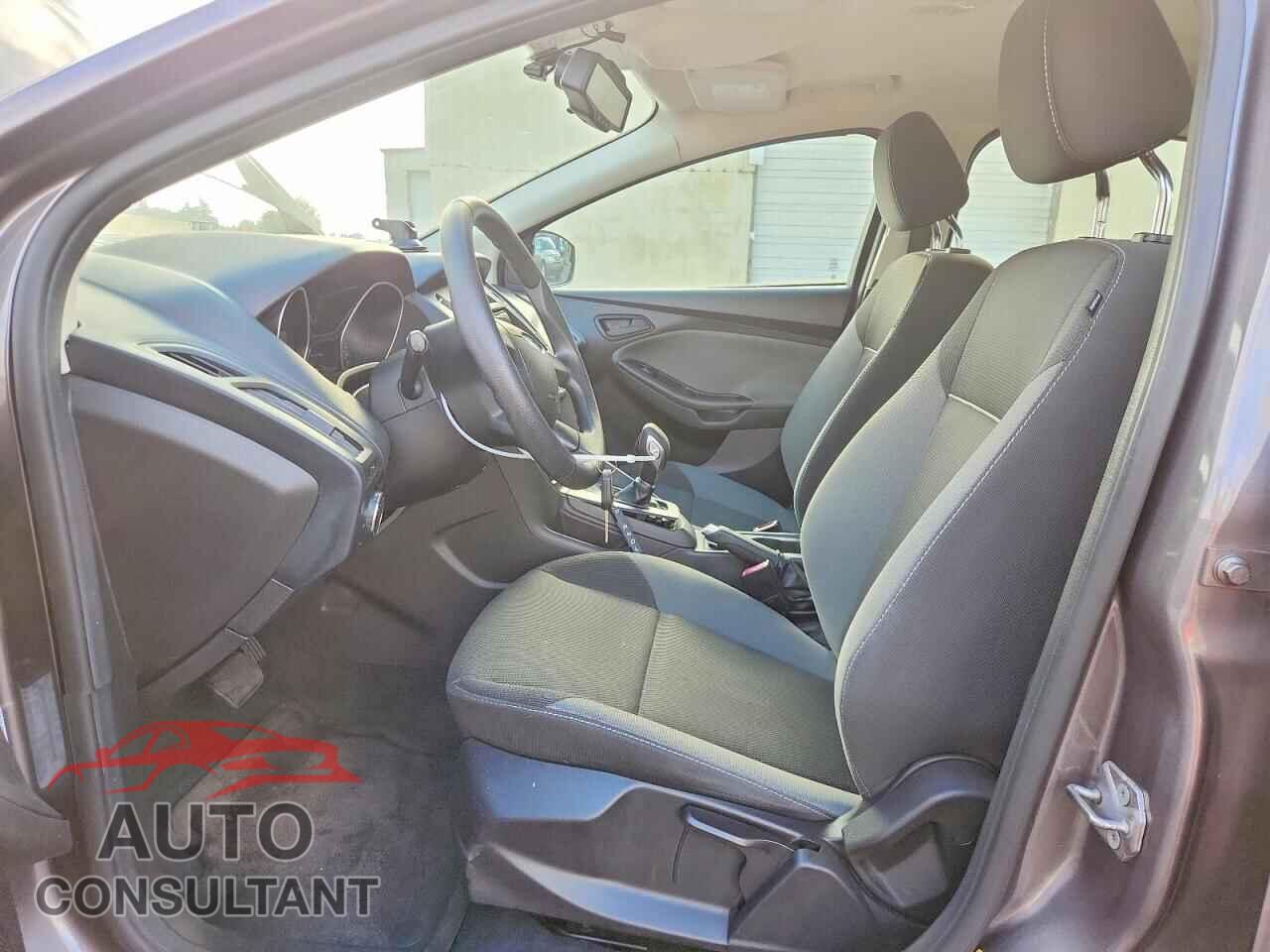 FORD FOCUS 2012 - 1FAHP3E21CL285326