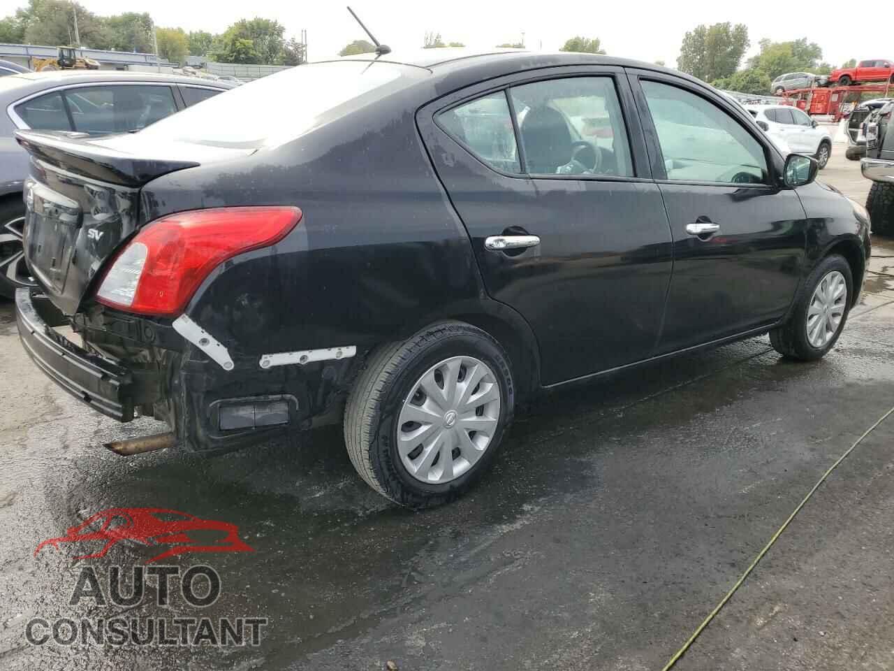 NISSAN VERSA 2019 - 3N1CN7AP3KL875892