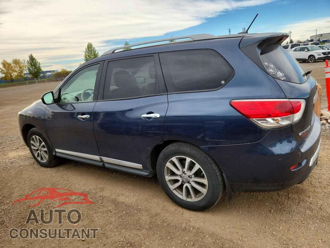 NISSAN PATHFINDER 2014 - 5N1AR2MM4EC675631