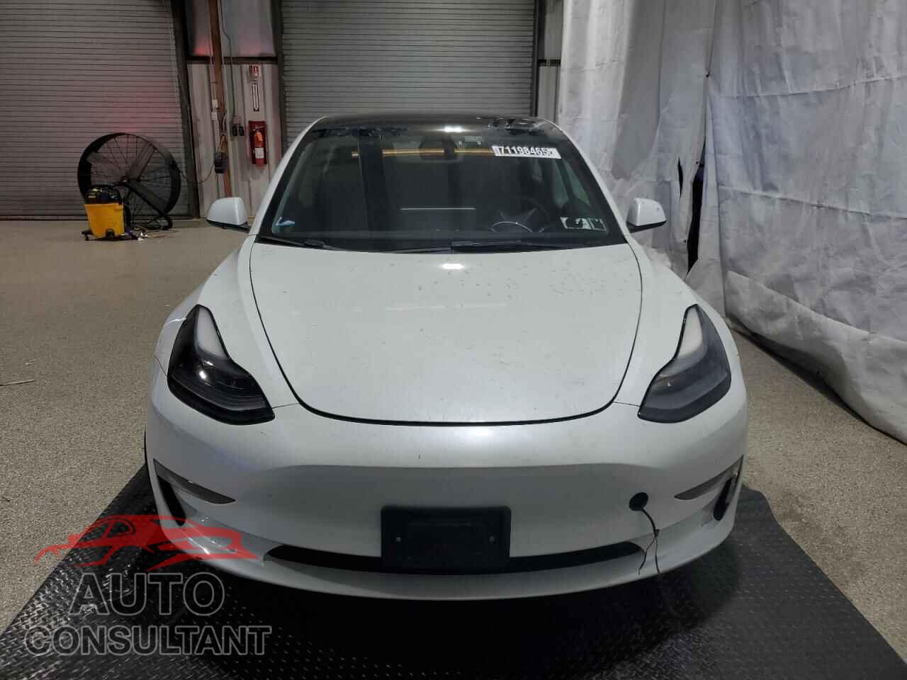 TESLA MODEL 3 2023 - 5YJ3E1EA5PF447005