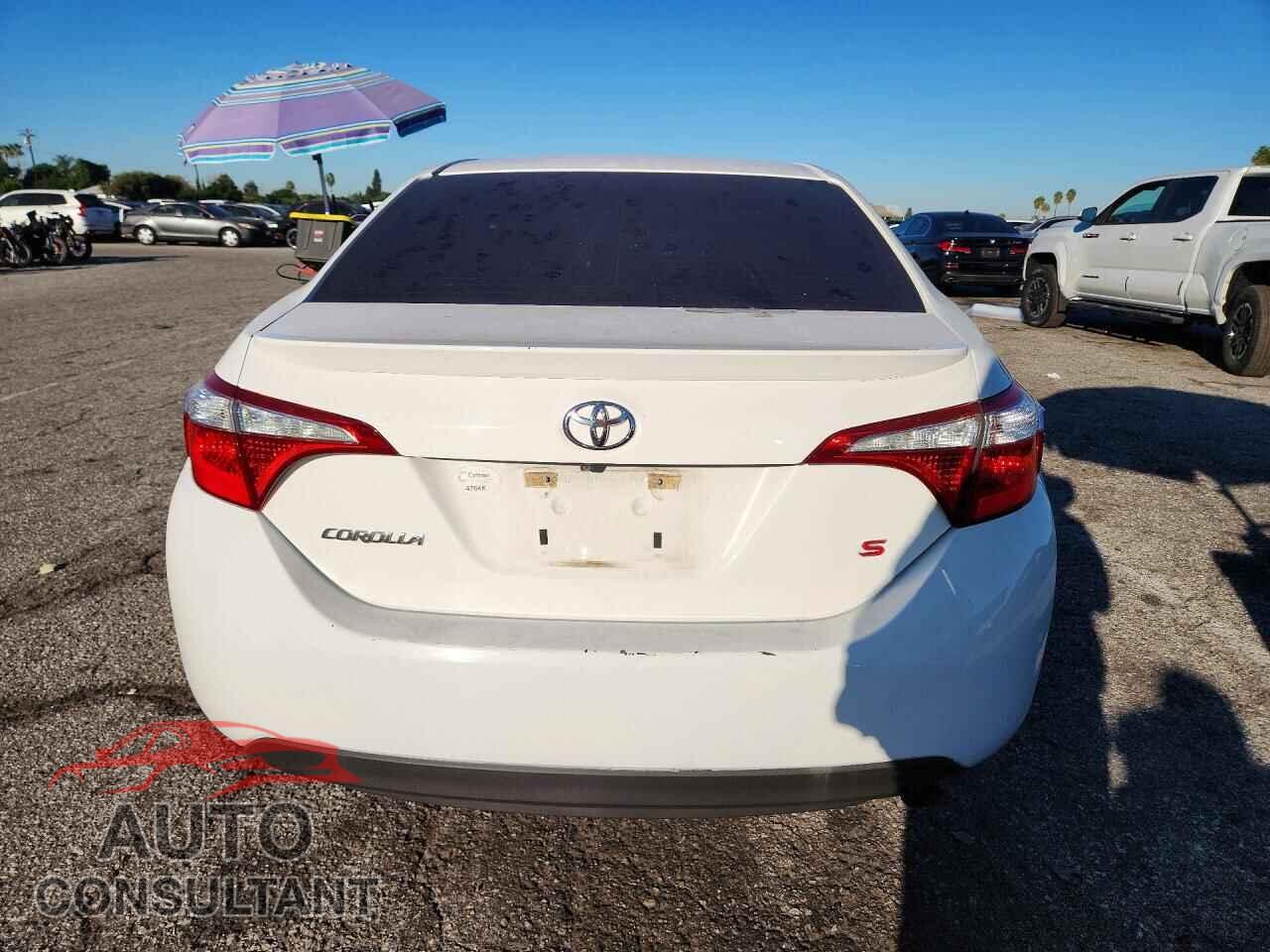 TOYOTA COROLLA 2015 - 5YFBURHE8FP307710