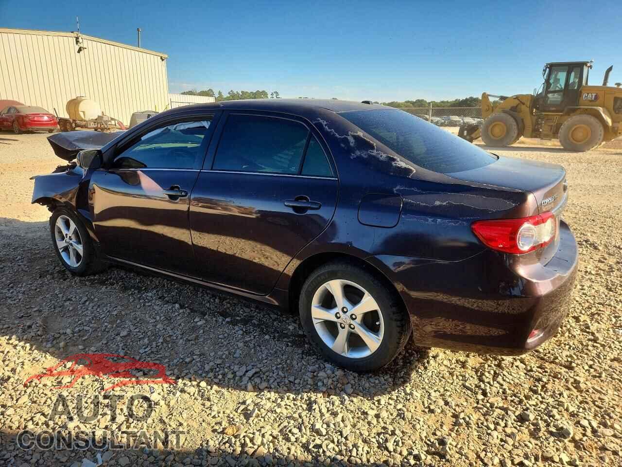 TOYOTA COROLLA 2013 - 2T1BU4EE3DC070046