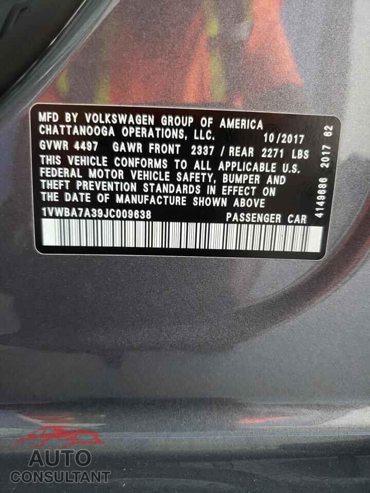 VOLKSWAGEN PASSAT 2018 - 1VWBA7A39JC009638