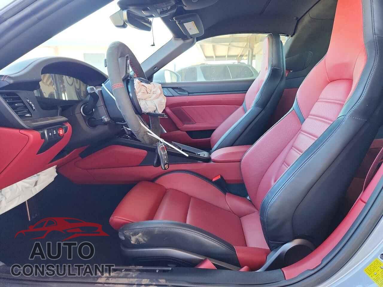 PORSCHE 911 2025 - WP0BB2A93SS260282