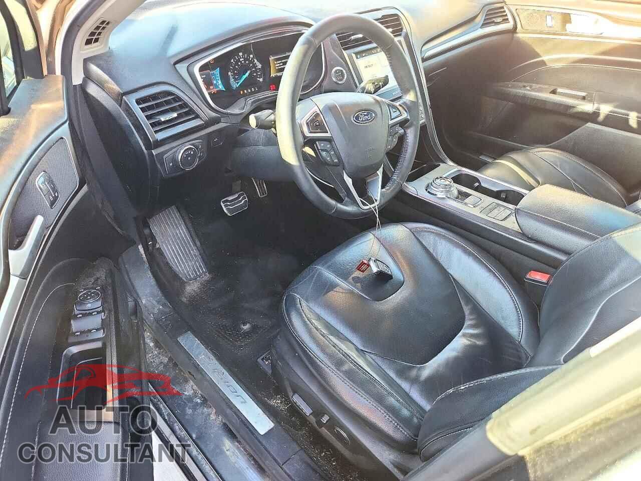 FORD FUSION 2017 - 3FA6P0SU2HR209845