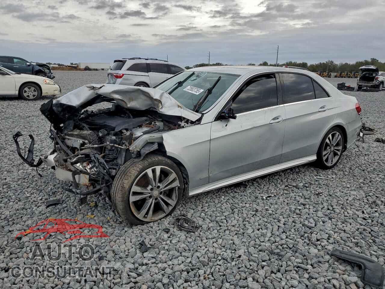 MERCEDES-BENZ E-CLASS 2014 - WDDHF5KB7EA884667