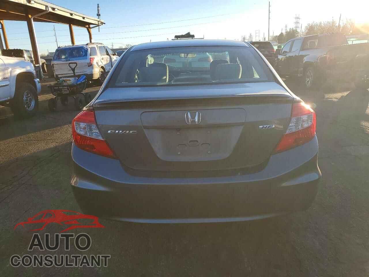 HONDA CIVIC 2012 - 2HGFB2F60CH332016