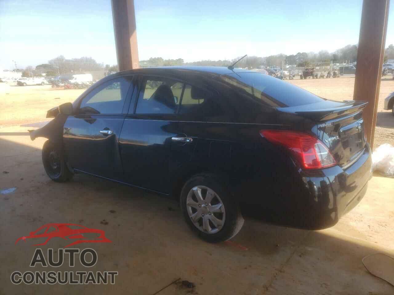 NISSAN VERSA 2015 - 3N1CN7AP1FL882717