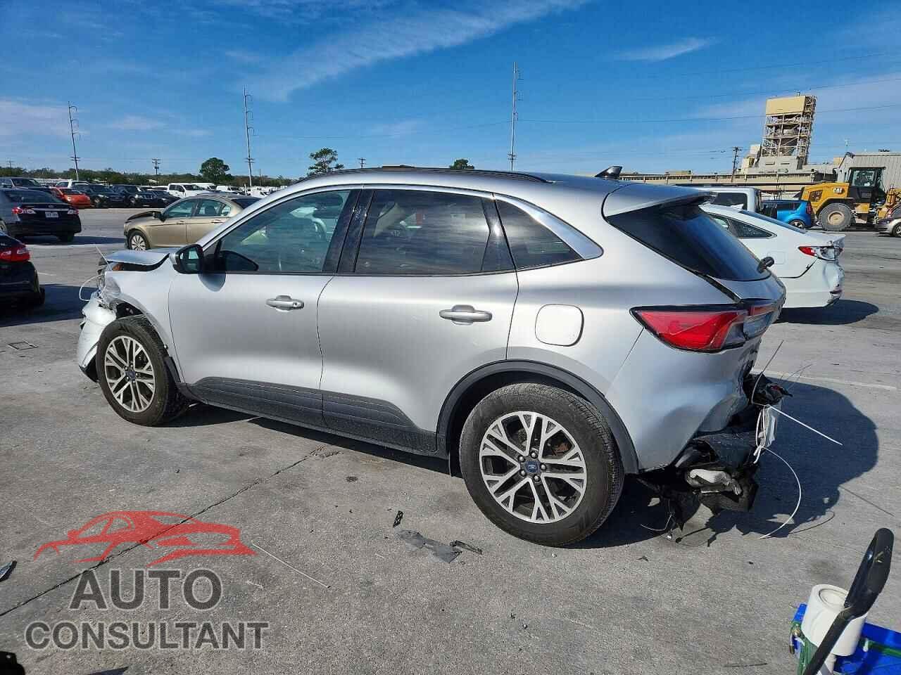 FORD ESCAPE 2020 - 1FMCU0H64LUA68210