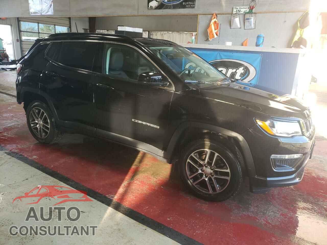 JEEP COMPASS 2018 - 3C4NJDBB4JT101118