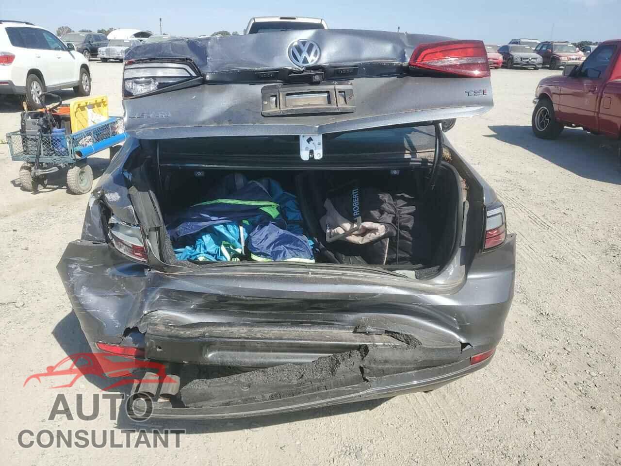 VOLKSWAGEN JETTA 2017 - 3VW2B7AJ9HM237899
