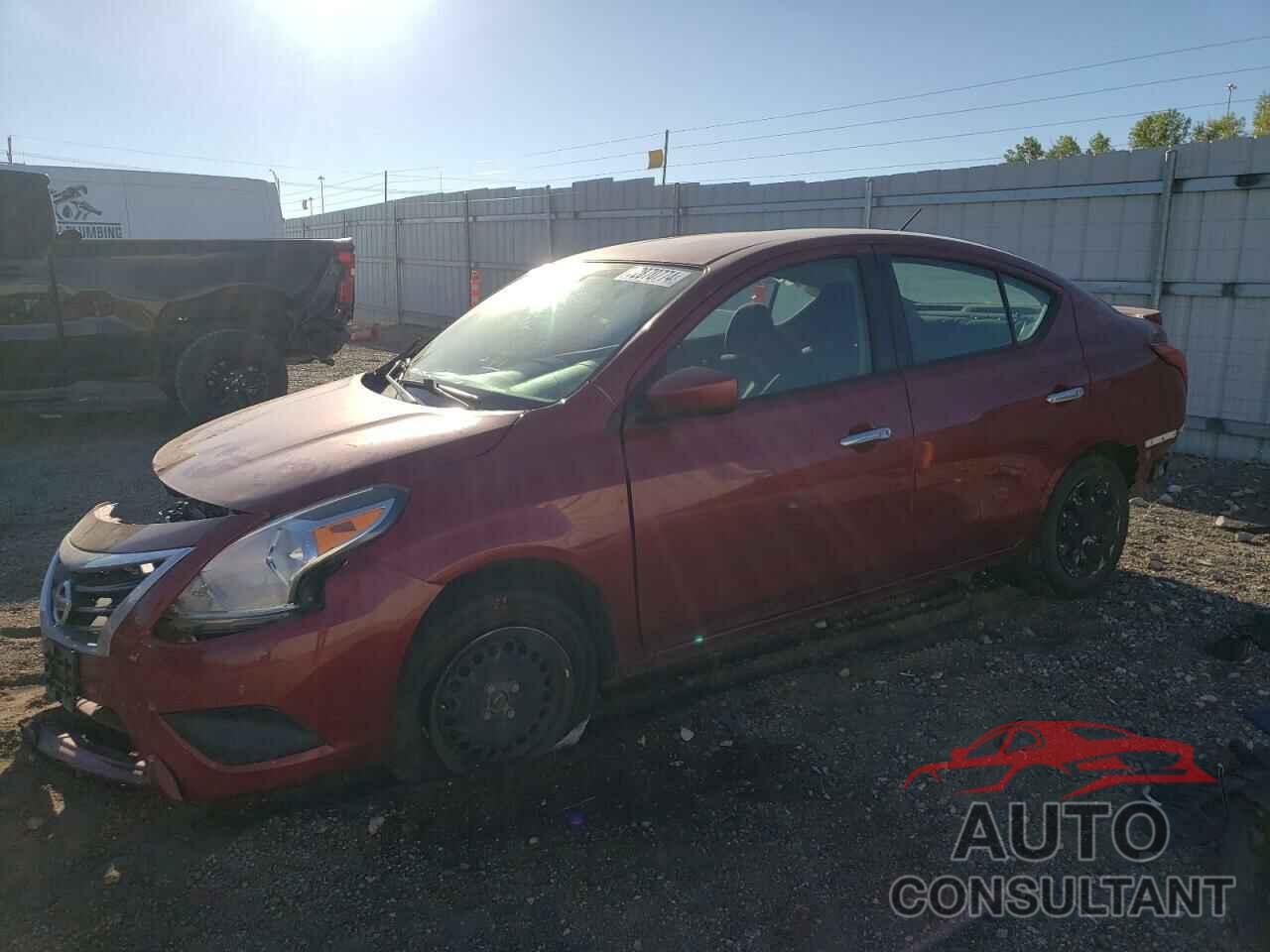 NISSAN VERSA 2018 - 3N1CN7AP8JL879189