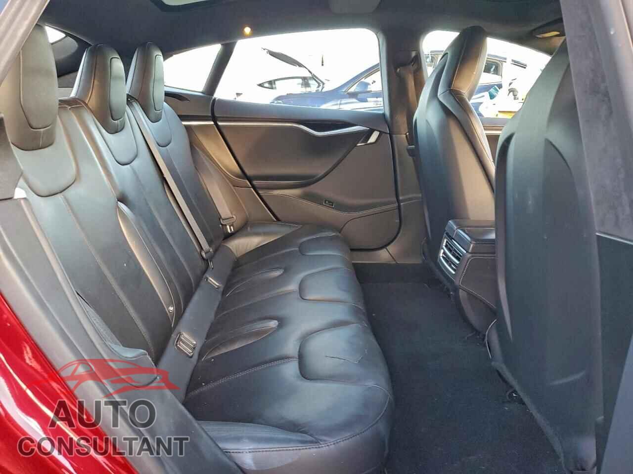 TESLA MODEL S 2015 - 5YJSA1S24FF087292