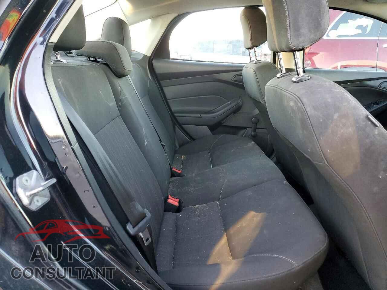 FORD FOCUS 2016 - 1FADP3E27GL203040