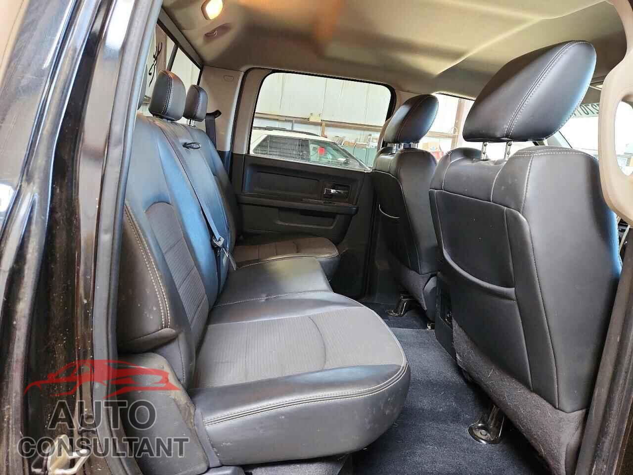DODGE RAM 1500 2010 - 1D7RV1CT7AS210420