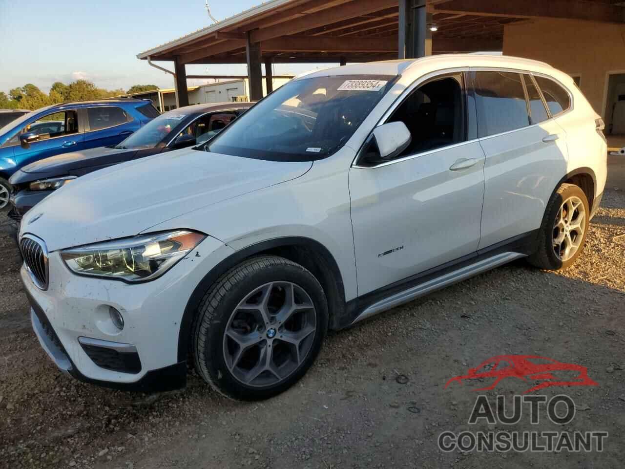 BMW X1 2018 - WBXHU7C33J5H40397