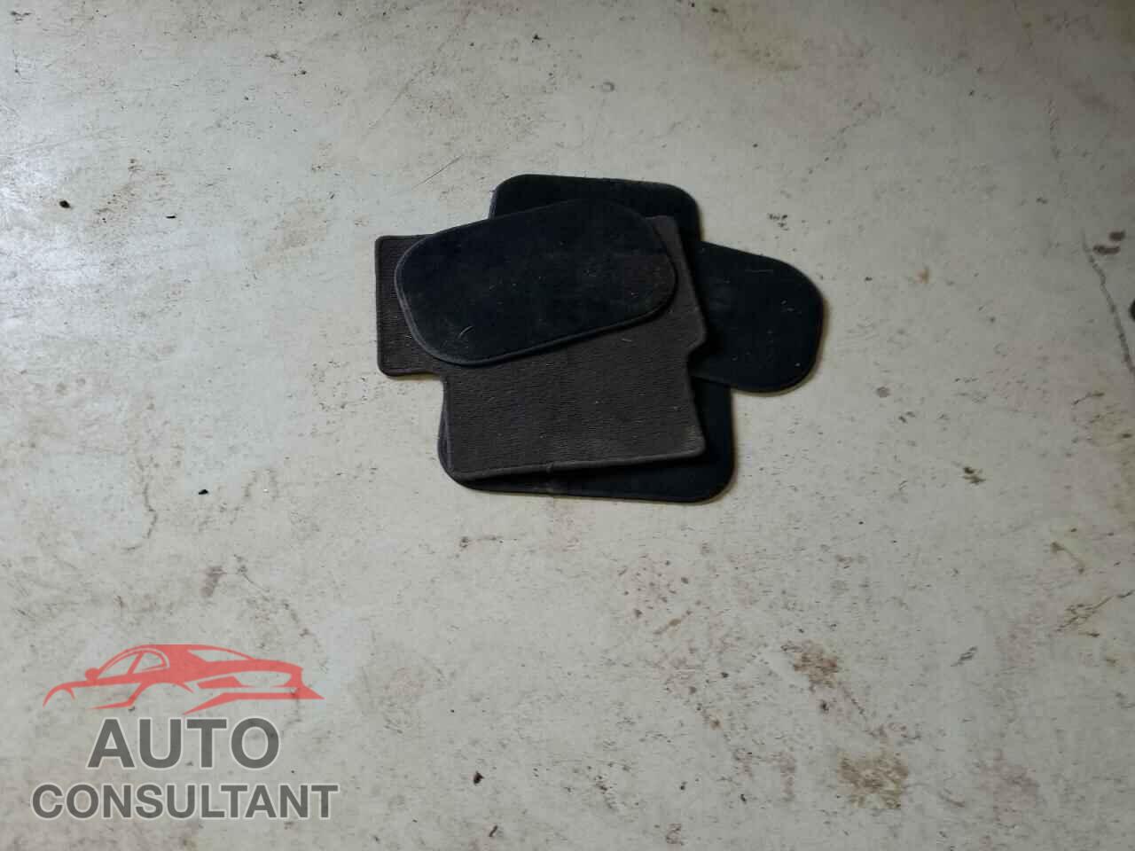 HONDA CIVIC 2012 - 19XFB2F86CE100130