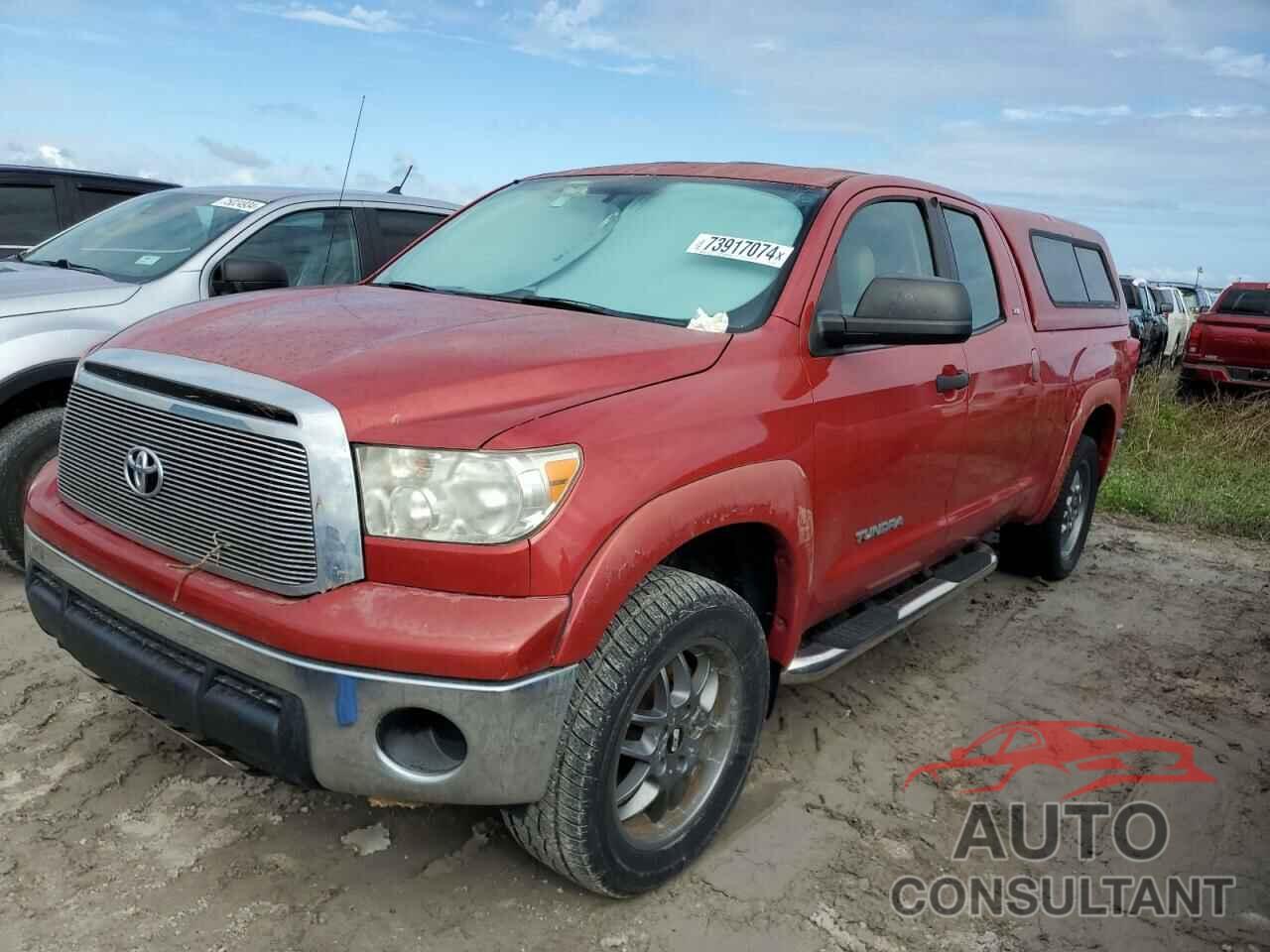 TOYOTA TUNDRA 2011 - 5TFRM5F11BX029140