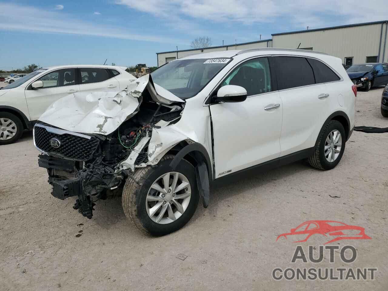 KIA SORENTO 2017 - 5XYPGDA5XHG198619