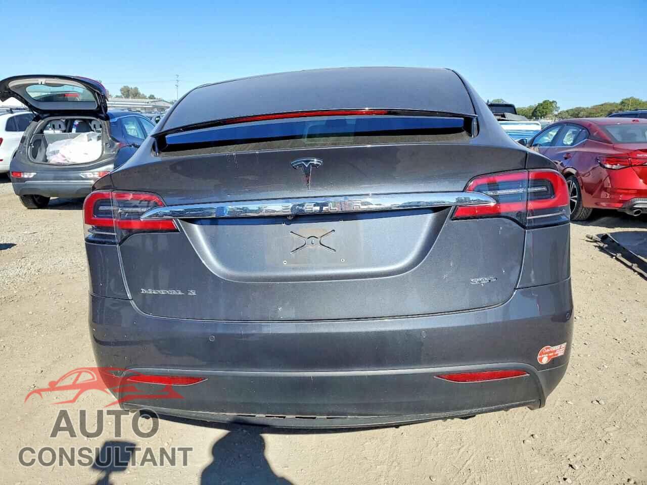 TESLA MODEL X 2017 - 5YJXCBE28HF054655