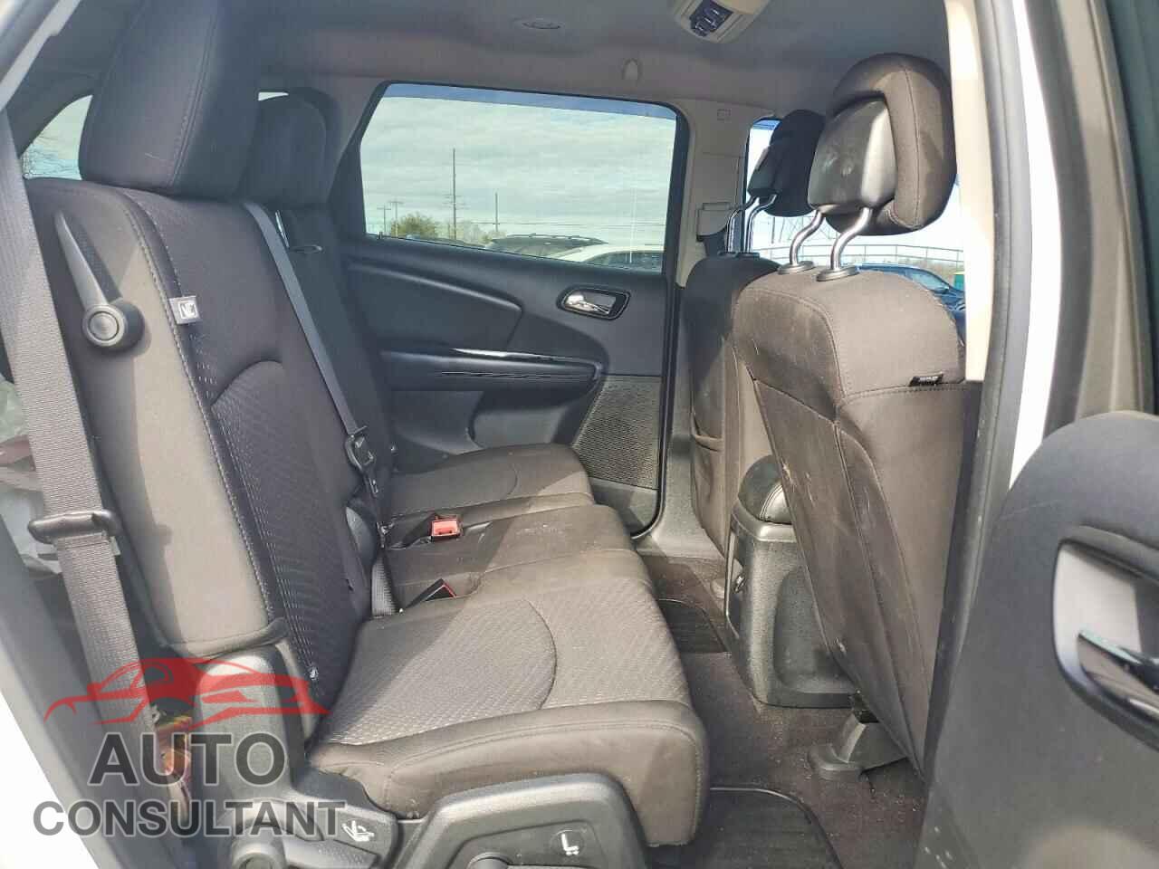 DODGE JOURNEY 2017 - 3C4PDCAB7HT552551