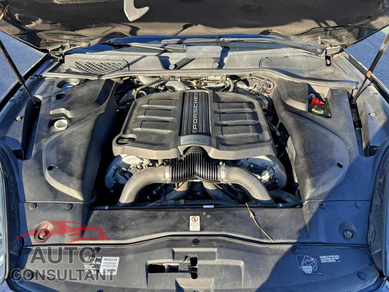 PORSCHE CAYENNE 2016 - WP1AB2A25GLA93079
