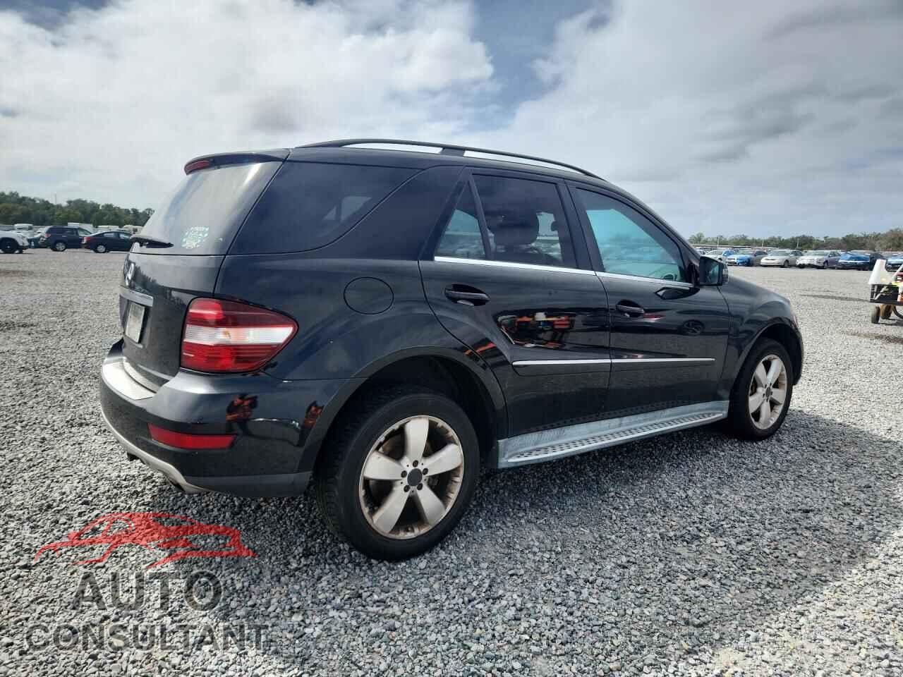 MERCEDES-BENZ M-CLASS 2011 - 4JGBB5GB4BA679027