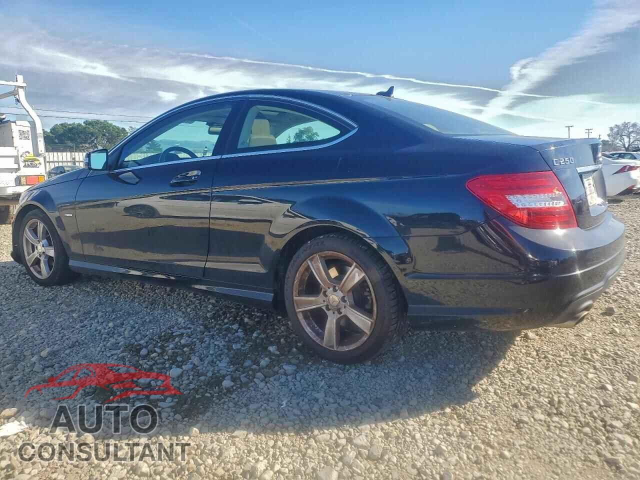 MERCEDES-BENZ C-CLASS 2012 - WDDGJ4HB6CF738045