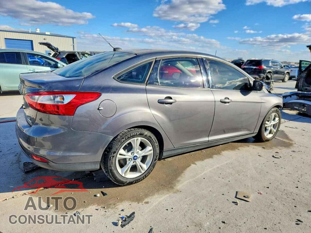 FORD FOCUS 2014 - 1FADP3F21EL317675