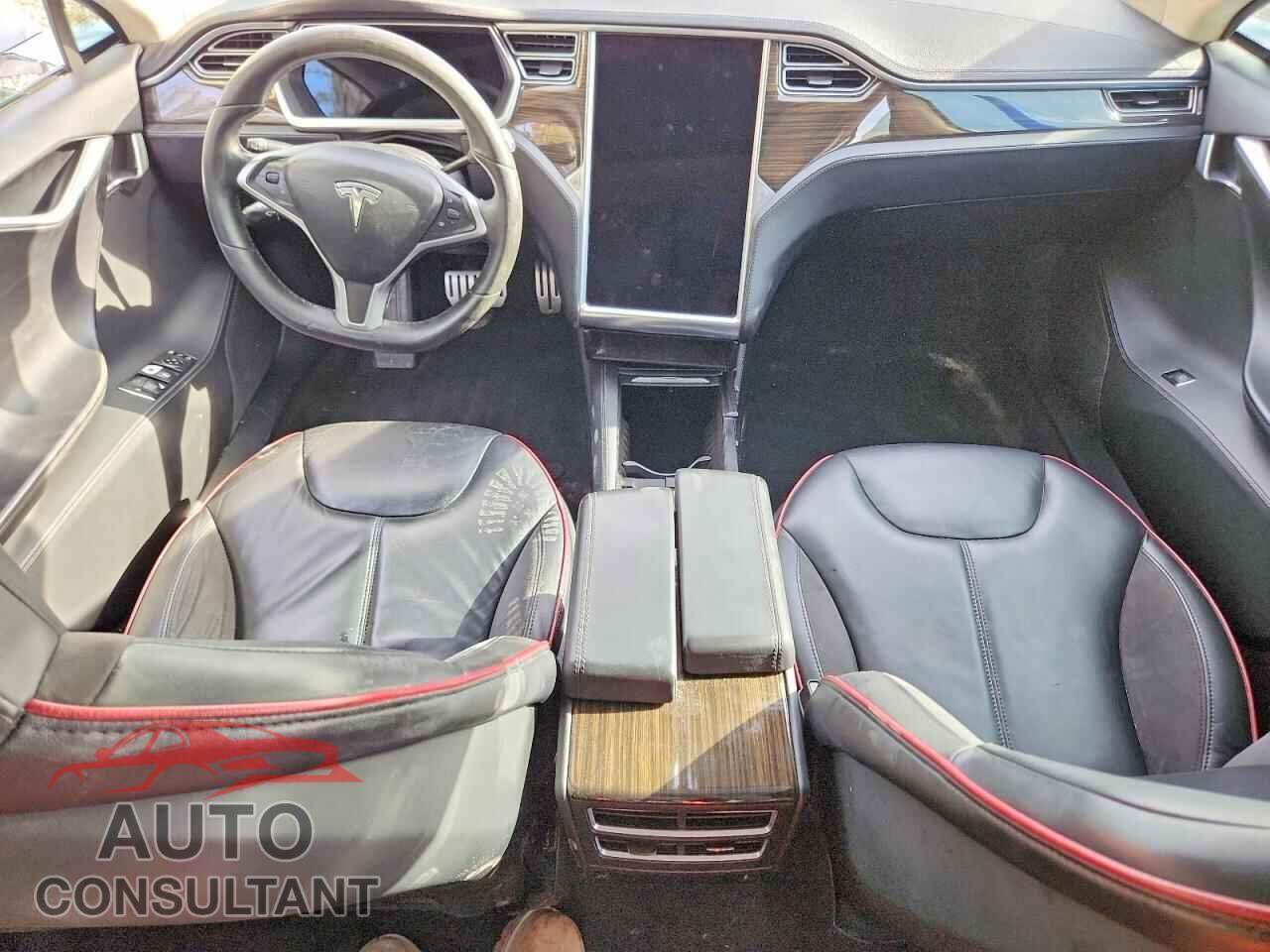 TESLA MODEL S 2014 - 5YJSA1H19EFP38283