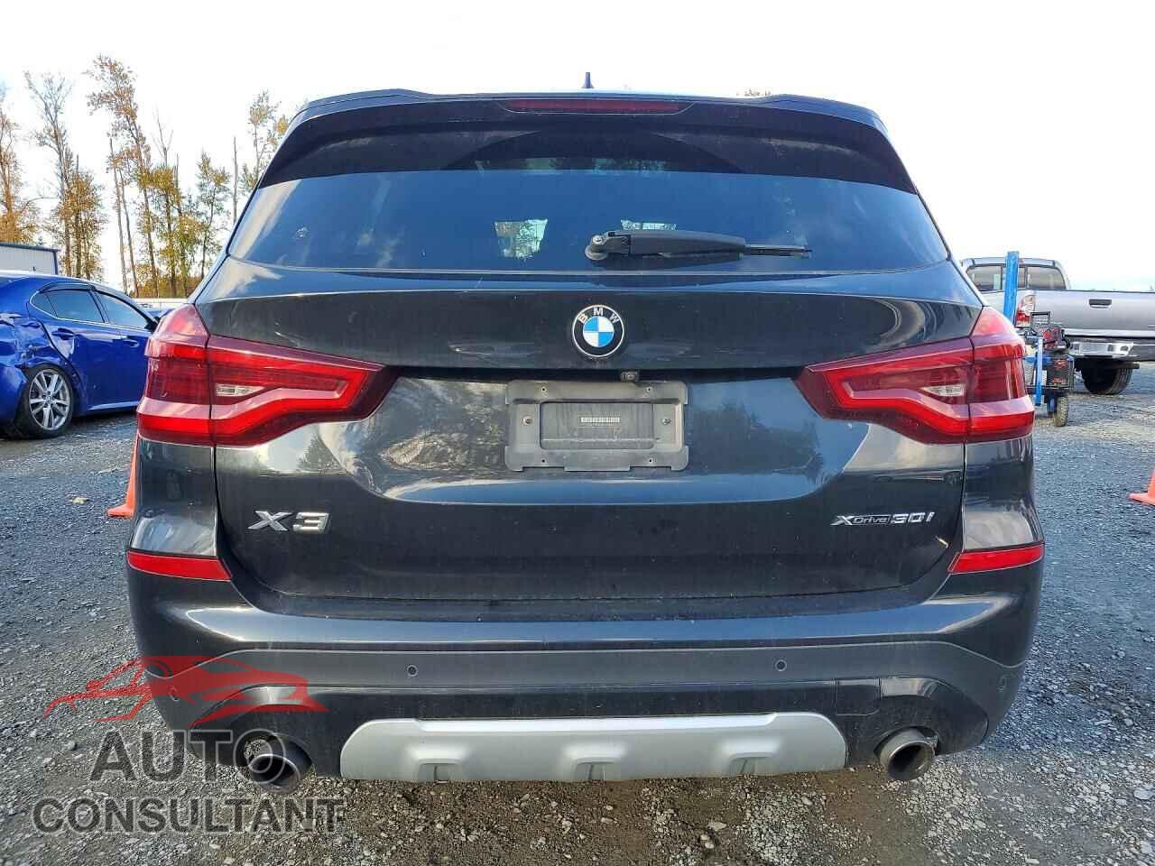 BMW X3 2019 - 5UXTR9C52KLE11658