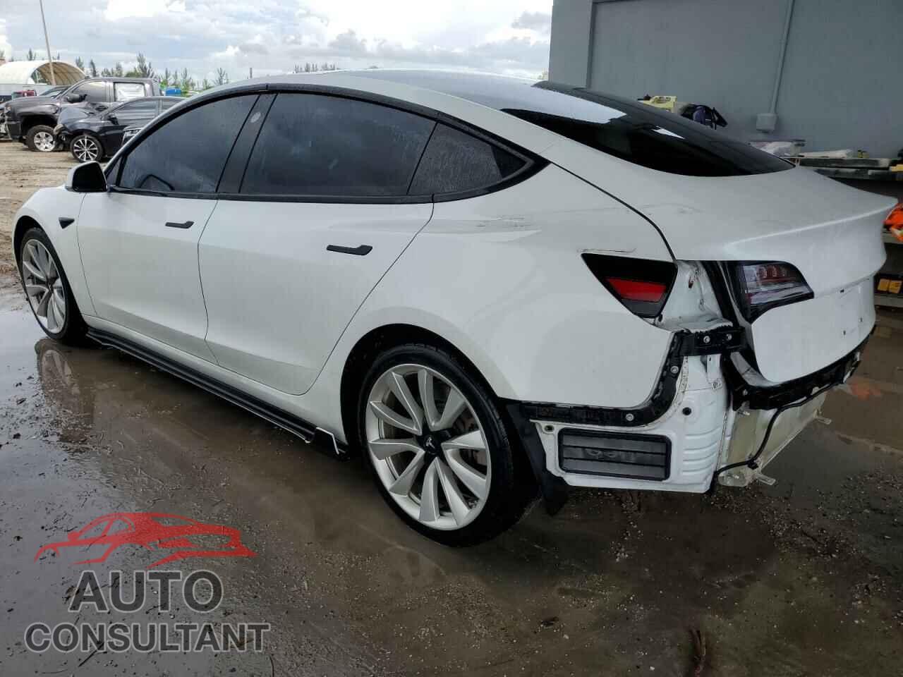 TESLA MODEL 3 2018 - 5YJ3E1EB2JF097963
