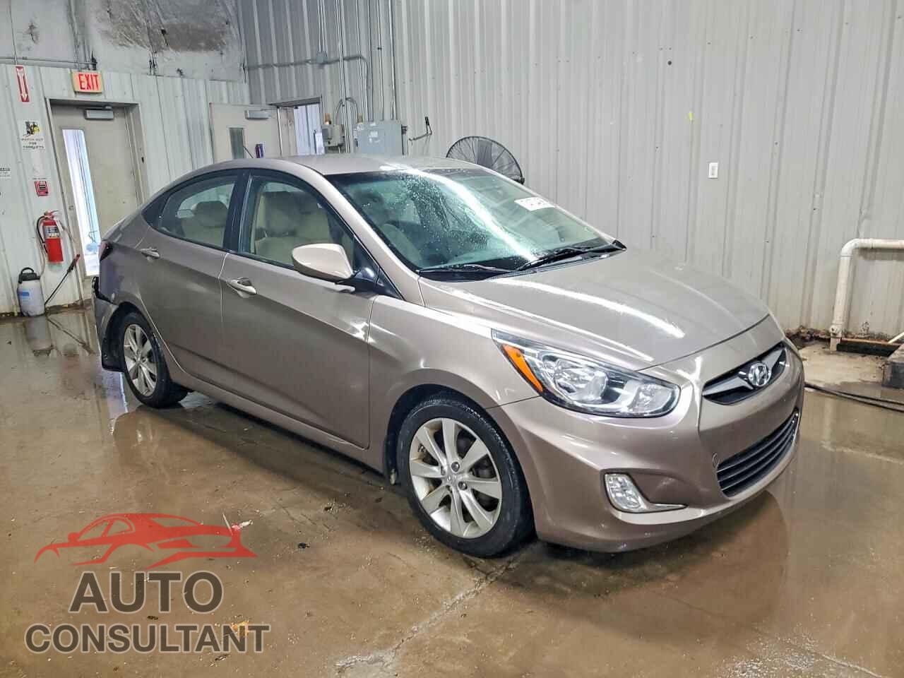 HYUNDAI ACCENT 2012 - KMHCU4AE3CU240347