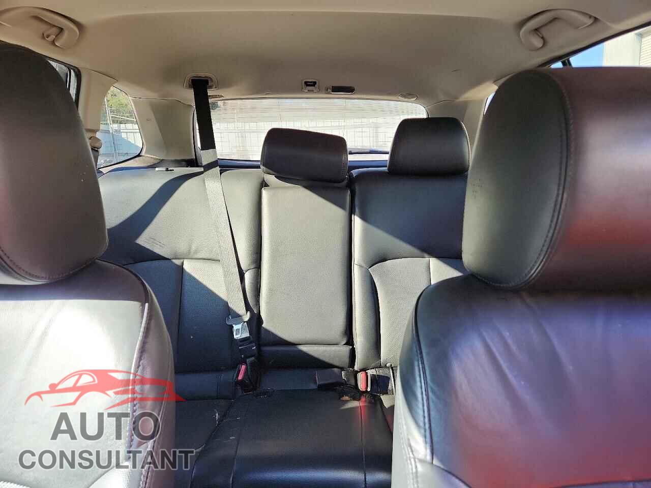 SUBARU OUTBACK 2011 - 4S4BRDLC7B2441459